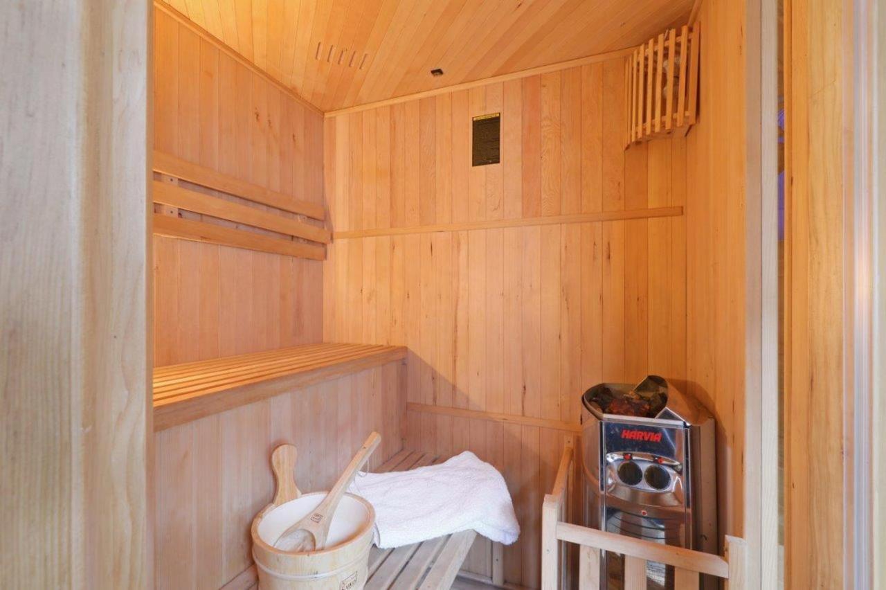 Seepark Kirchheim Ferienhaus Bei Anne Mit Sauna エクステリア 写真