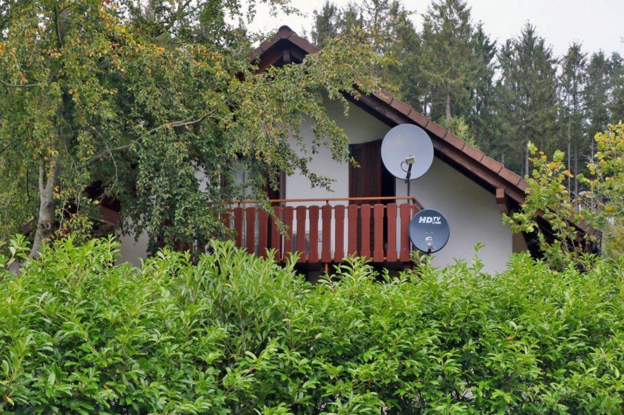 Seepark Kirchheim Ferienhaus Bei Anne Mit Sauna エクステリア 写真